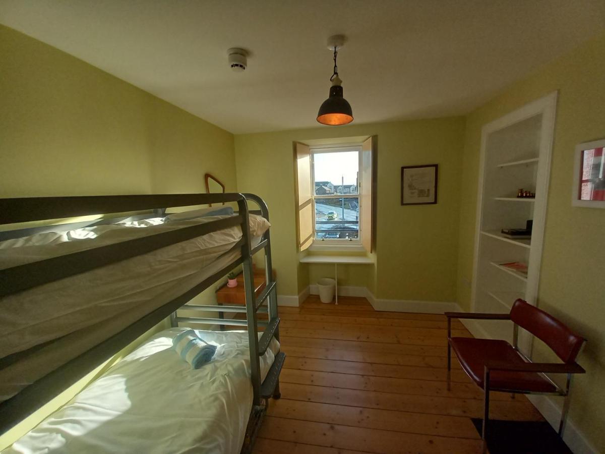 The Dolphin Inn Hostel Dunbar Dış mekan fotoğraf