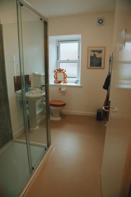The Dolphin Inn Hostel Dunbar Dış mekan fotoğraf