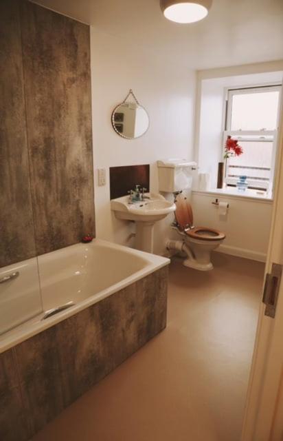 The Dolphin Inn Hostel Dunbar Dış mekan fotoğraf